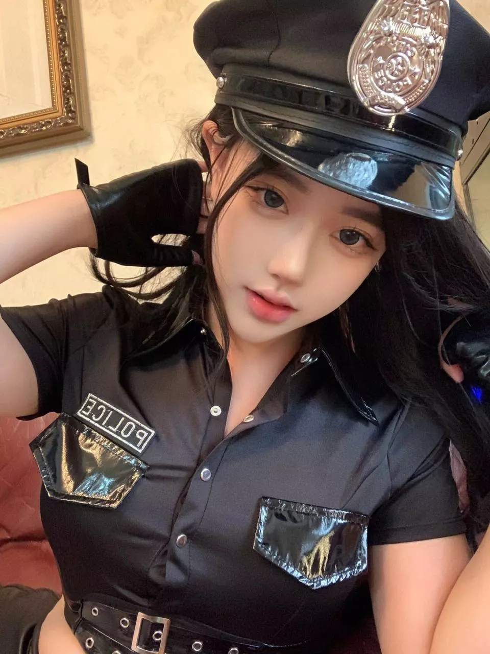 警官