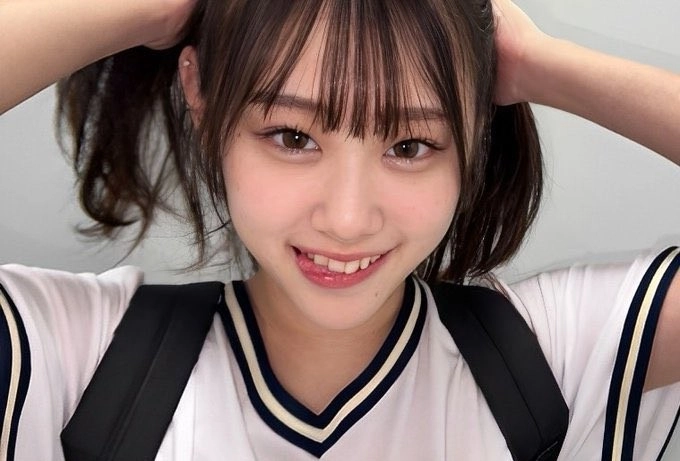 女孩,脸上的笑容。