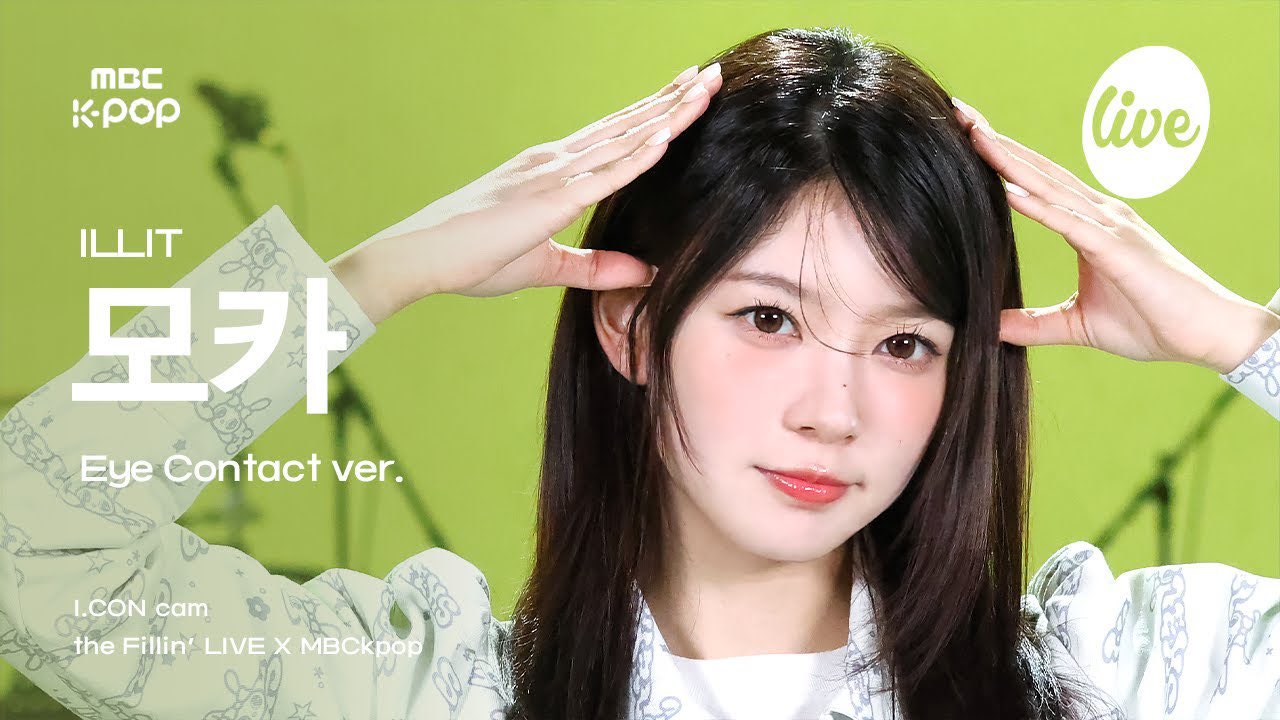 黑头发和白衬衫的女孩。