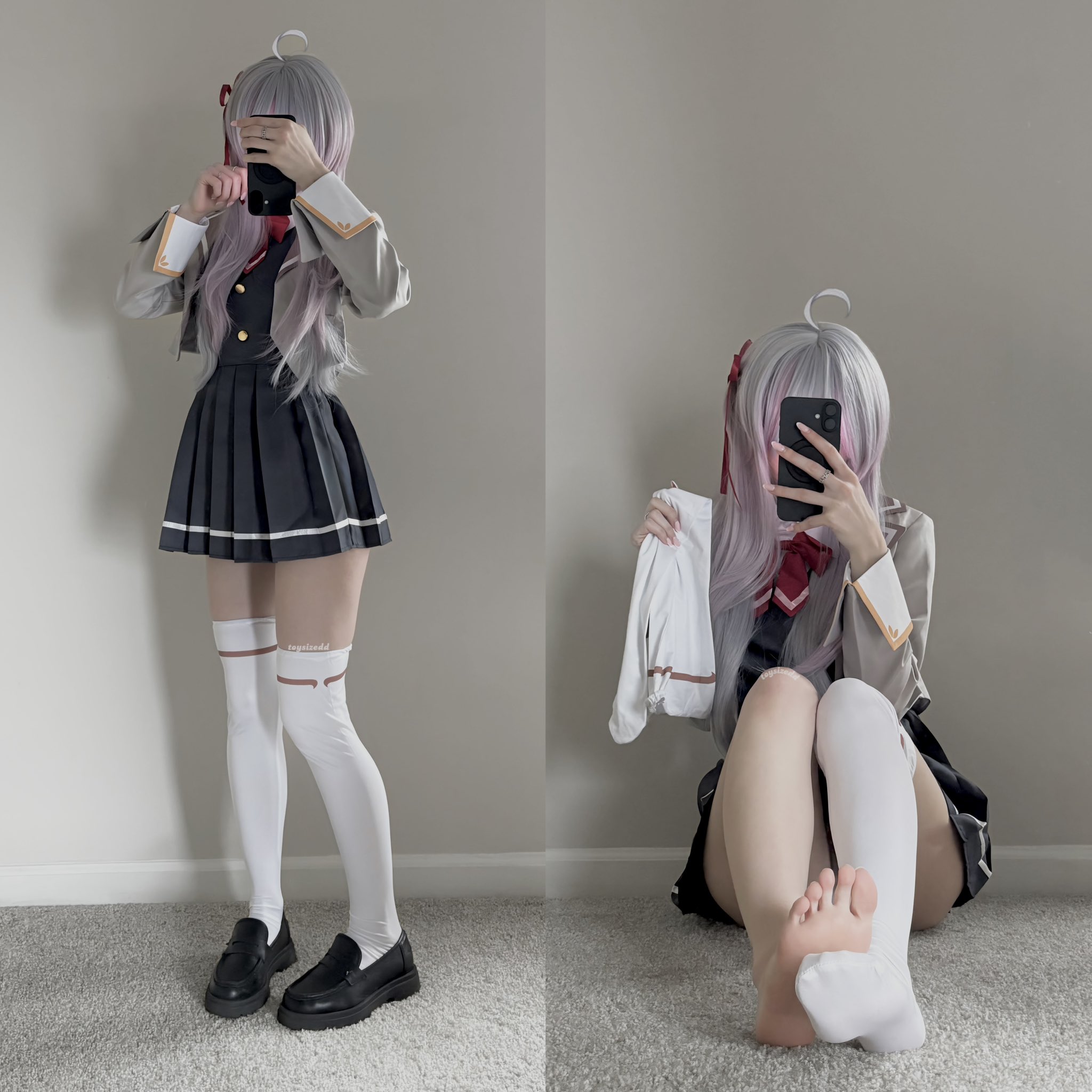 女人在两种不同的姿势中拍自拍。