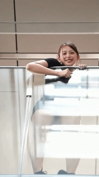 女孩,脸上的笑容。