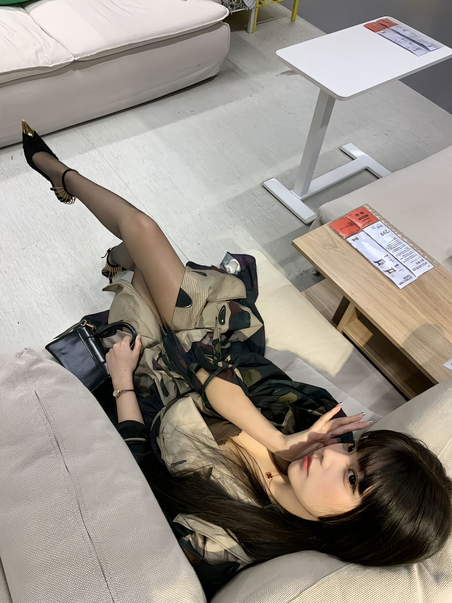 沙发试坐新高度