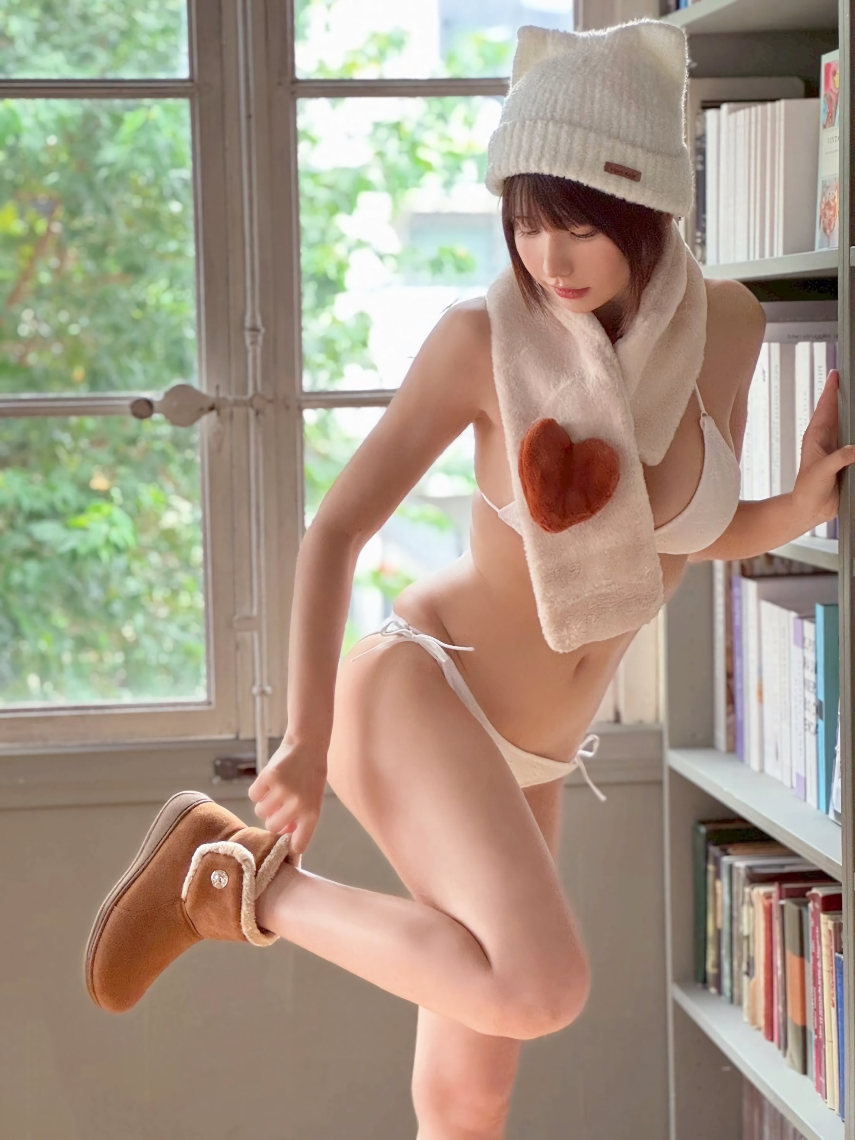 穿着秋裤的兔子