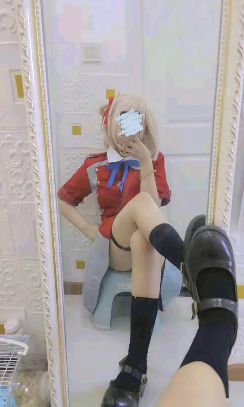 女装大佬的自我欣赏