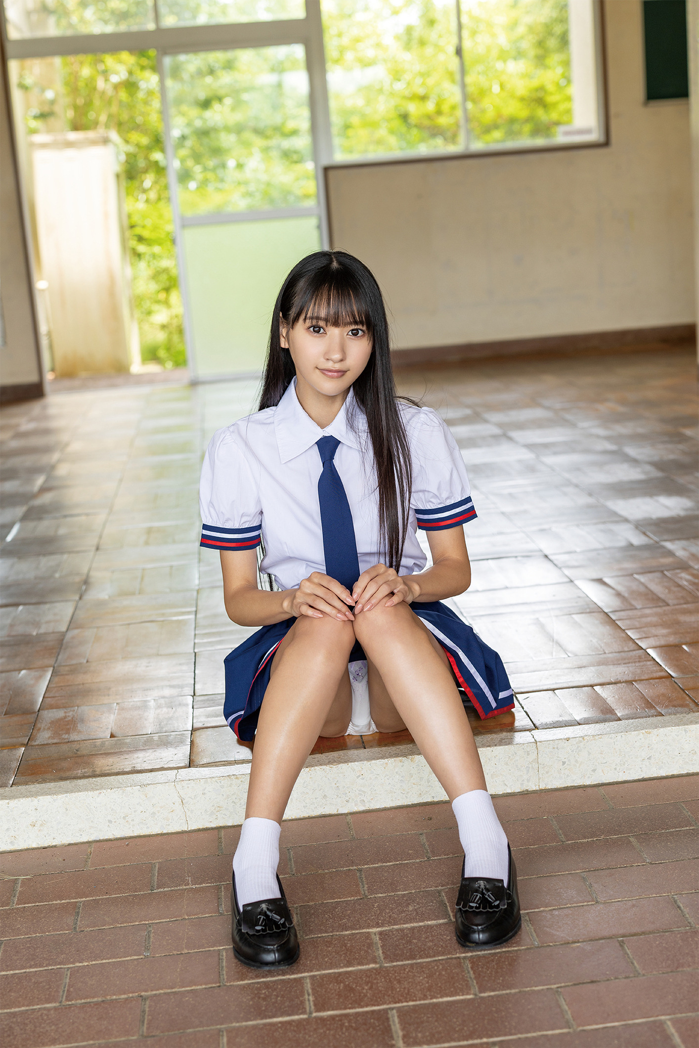 课间休息时刻的假装学习