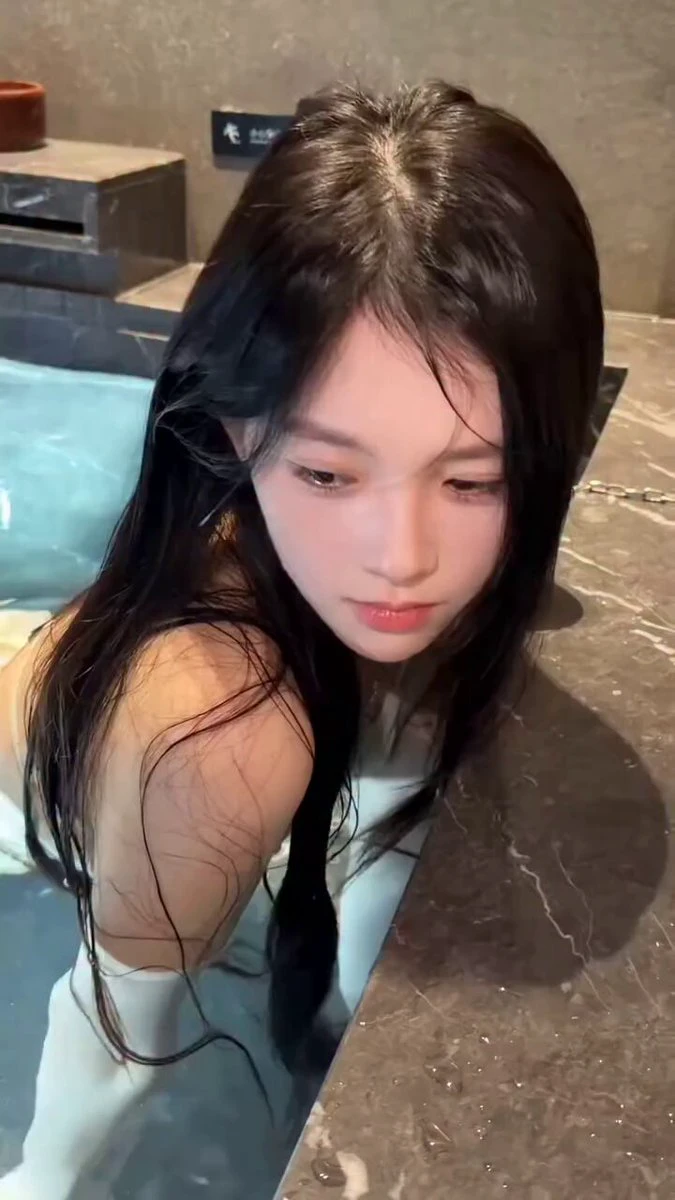 想泡澡又不想弄湿头发