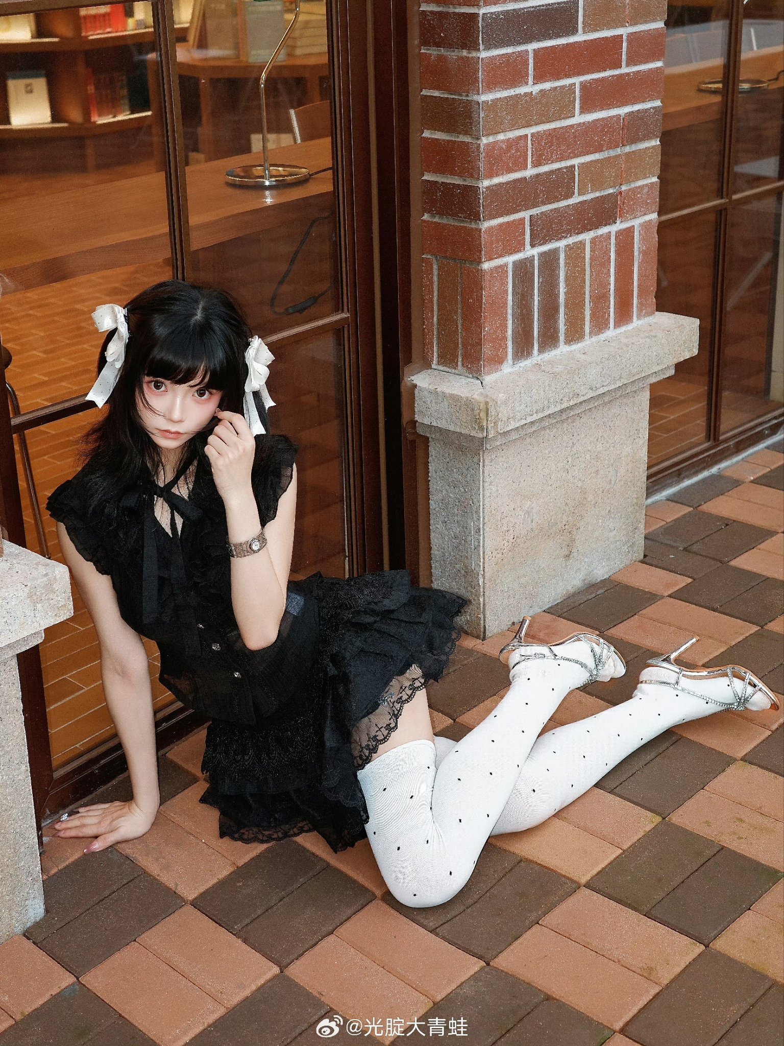 腿长得能直接当晾衣杆