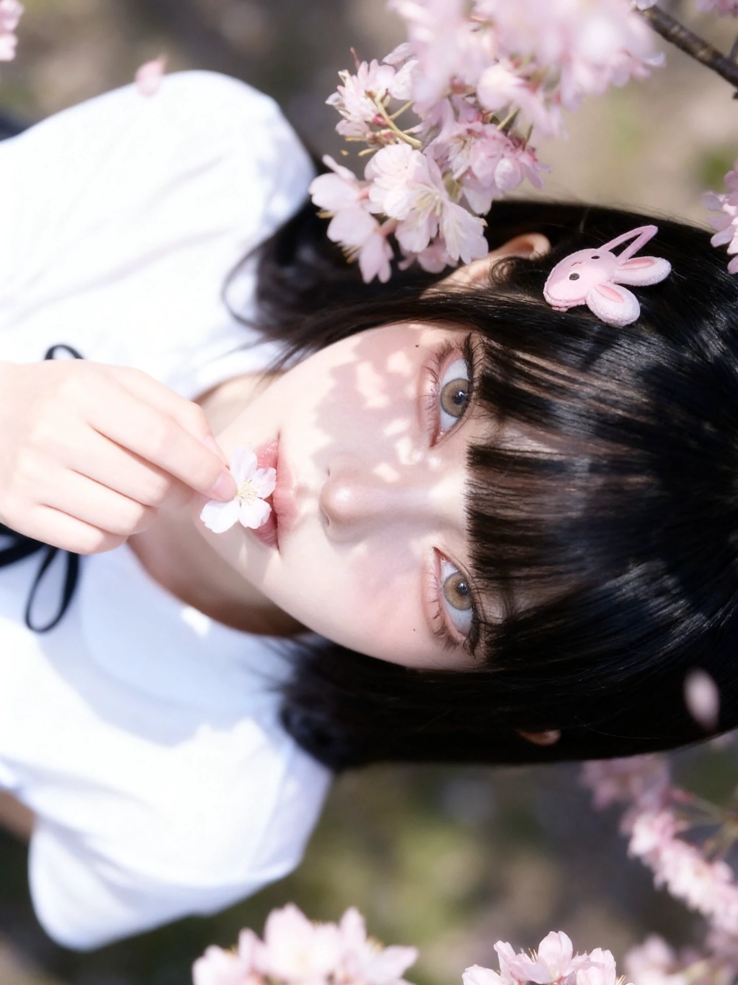 花中仙女在线偷吃花瓣