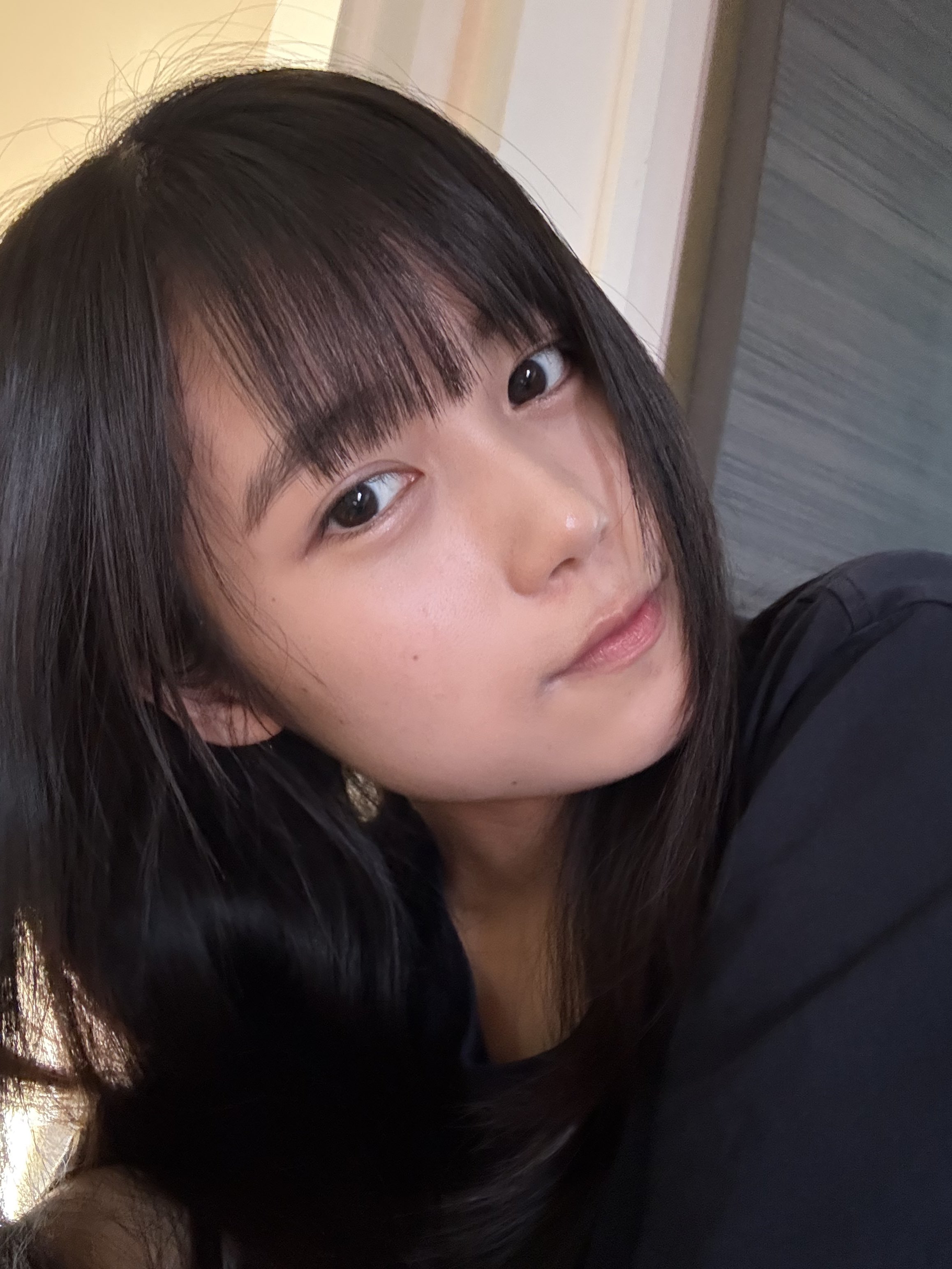 眼神里藏着想吃火锅的欲望