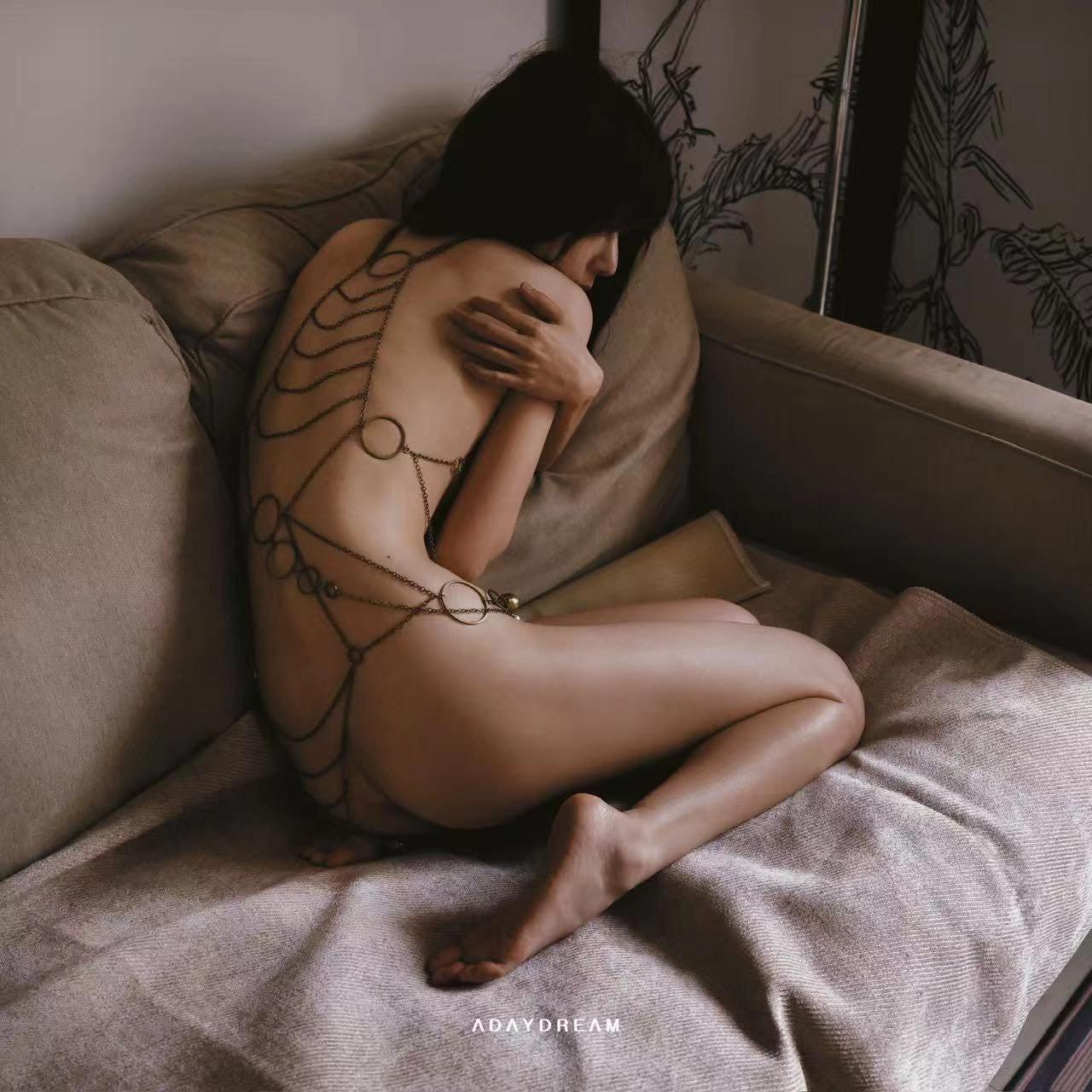 Chiếc sợi dây này làm tôi hoảng sợ.