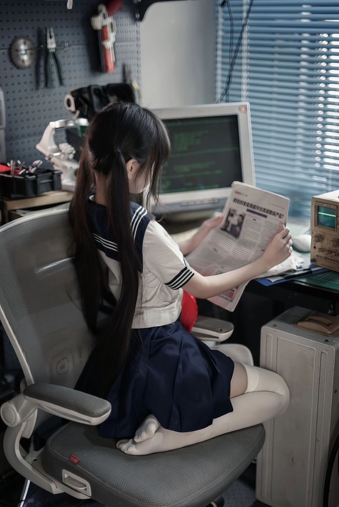 这届学生比我爸还关心时事