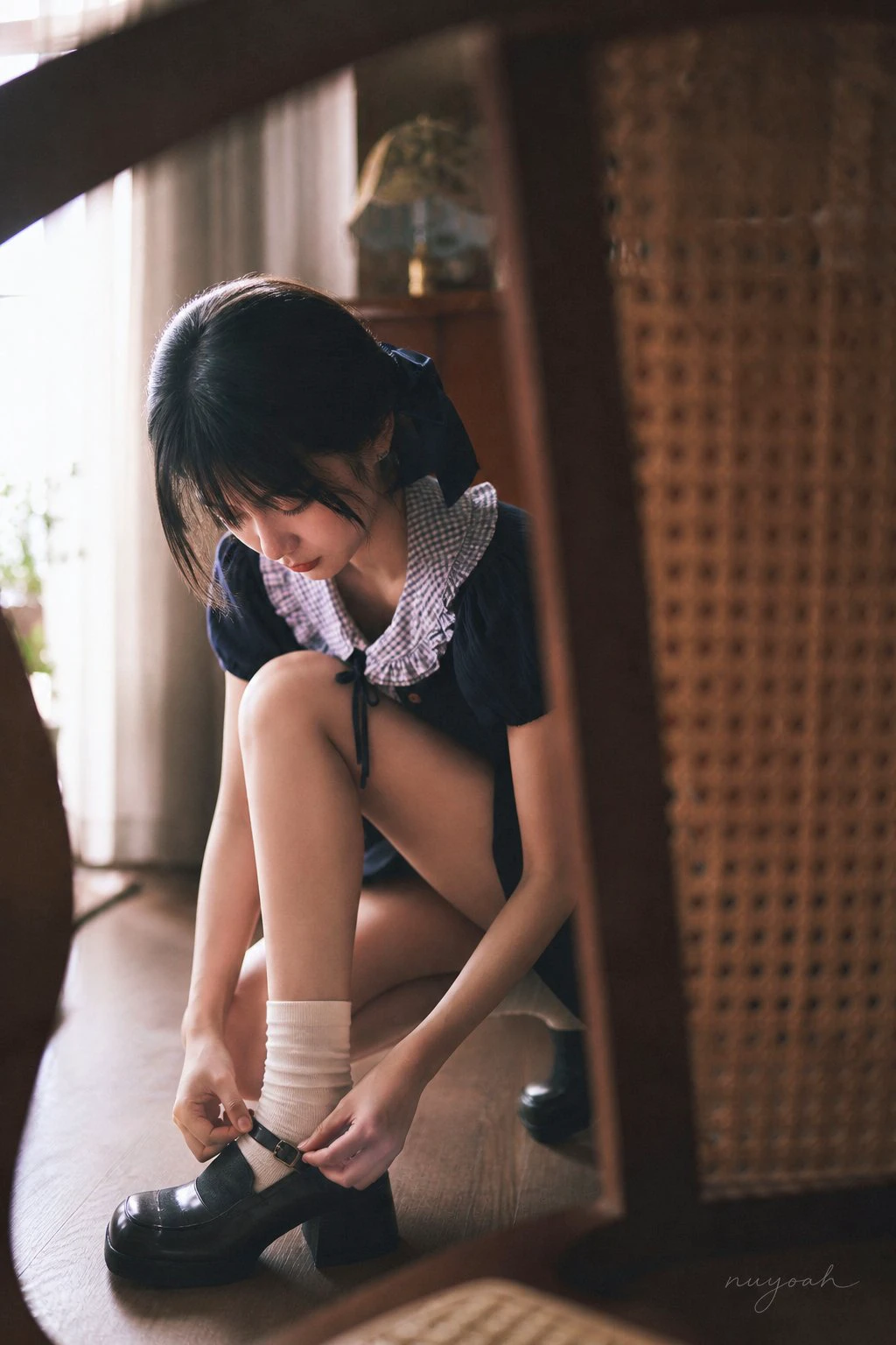 系鞋带系到怀疑人生