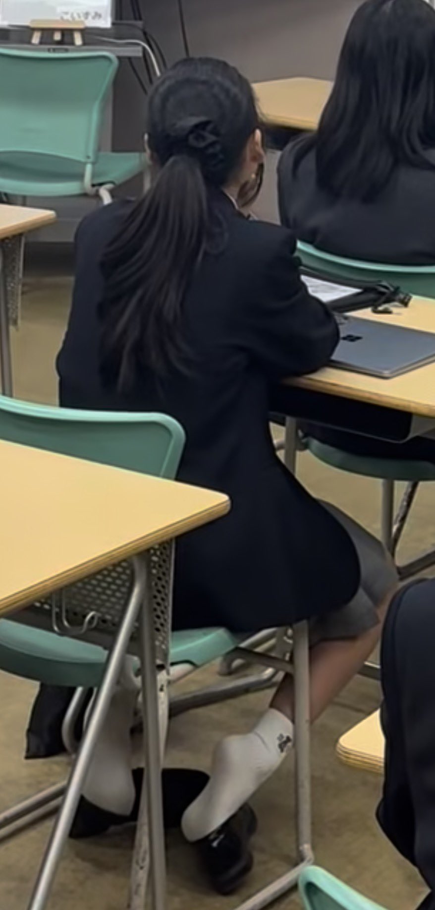 这腿扭得老师都看呆了