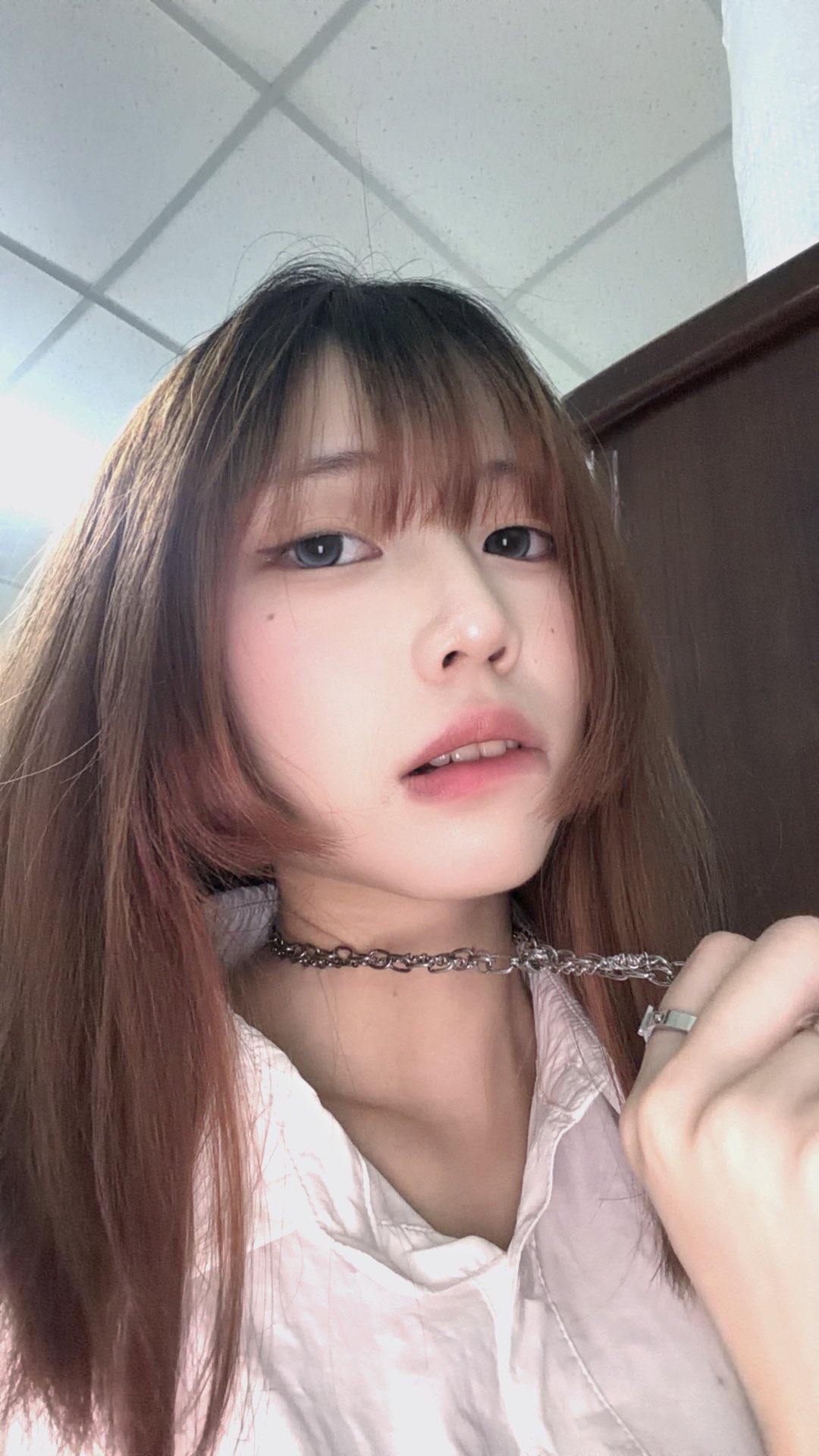 这眼神要把我锁死了