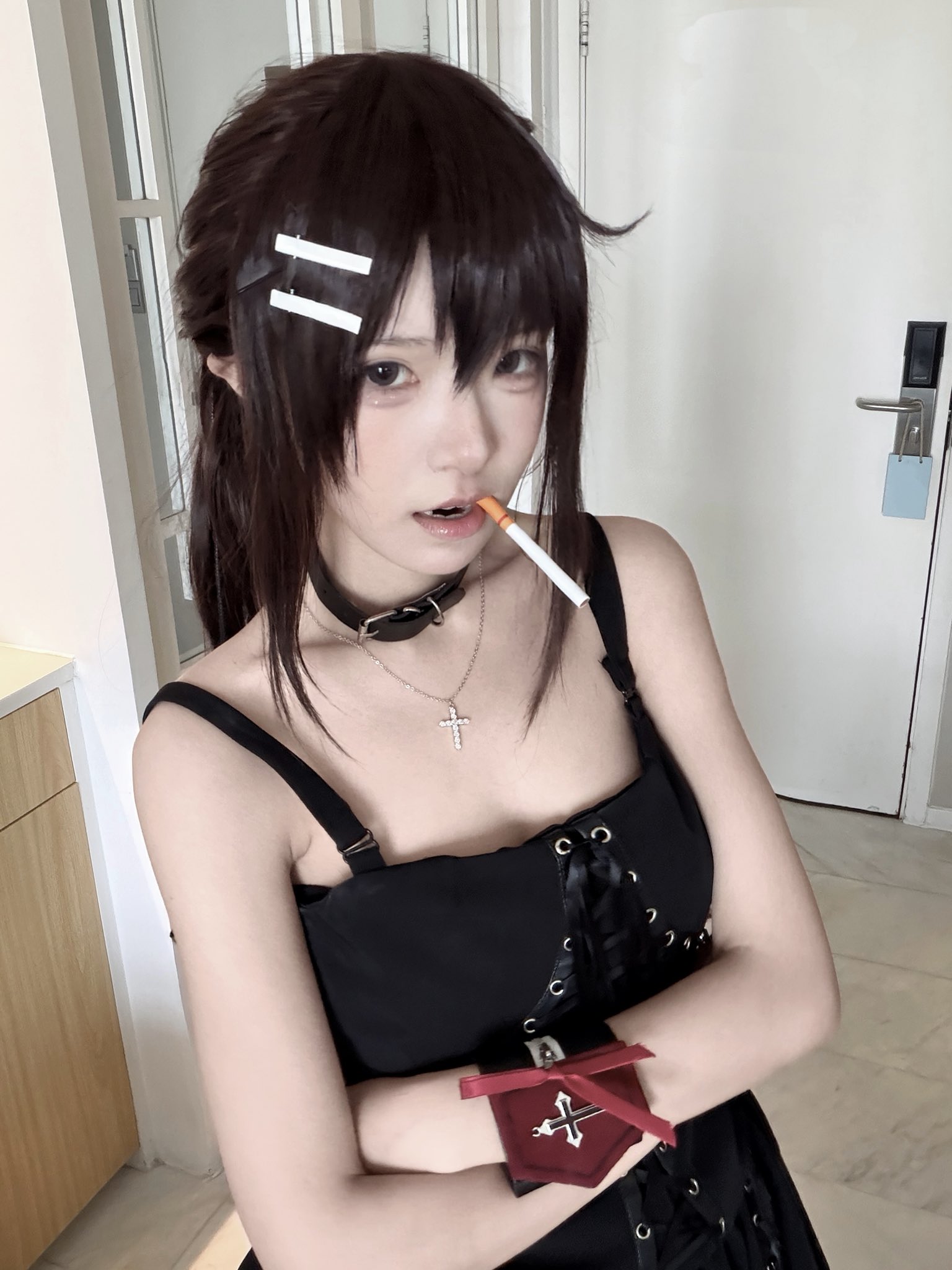 这烟抽得有点像在啃棒棒糖