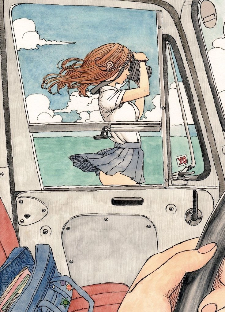 一位穿着白色衬衫和蓝色衬衫的女人正在汽车的窗外看。