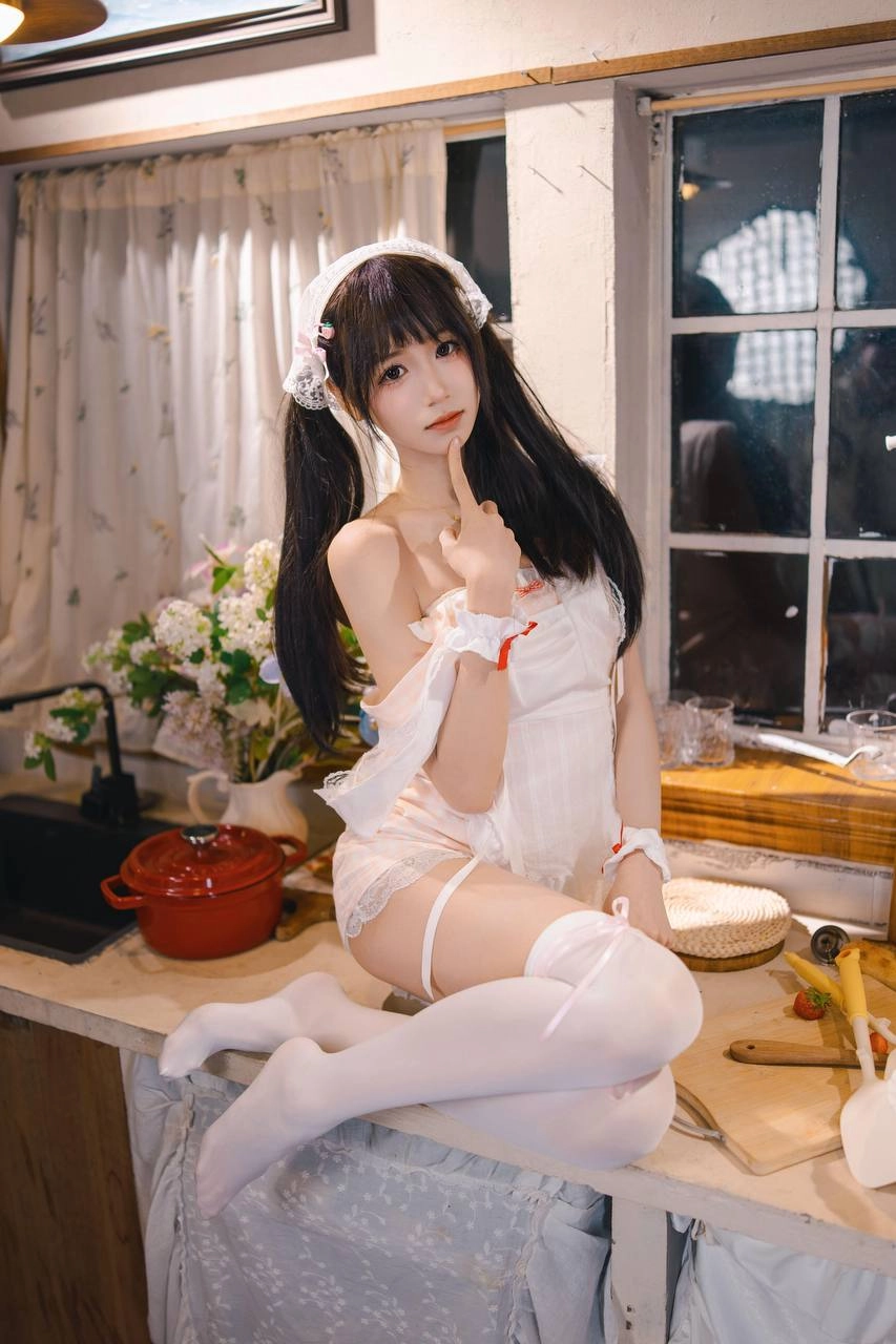 厨师还没上班，先开餐了